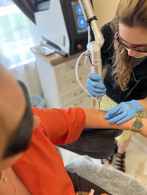 Efektyvus tatuiruočių šalinimas lazeriu Vilniuje